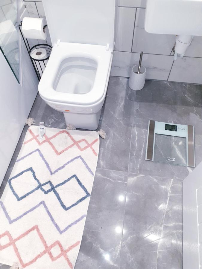 Luxury 1 Bed Close To Town Centre With Free Parking Саутенд-он-Сі Екстер'єр фото
