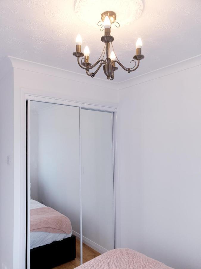 Luxury 1 Bed Close To Town Centre With Free Parking Саутенд-он-Сі Екстер'єр фото